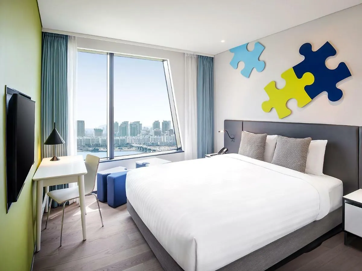 Hotel Ibis Styles Ambassador Seoul Yongsan 4*,